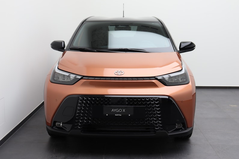 Vehicle image TOYOTA AYGO X