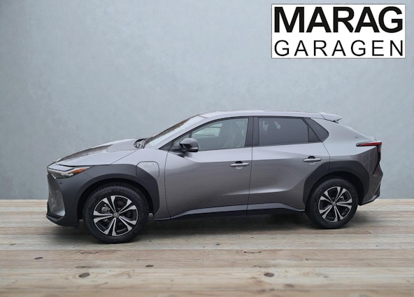 Vehicle image 3 Vehicle image 3