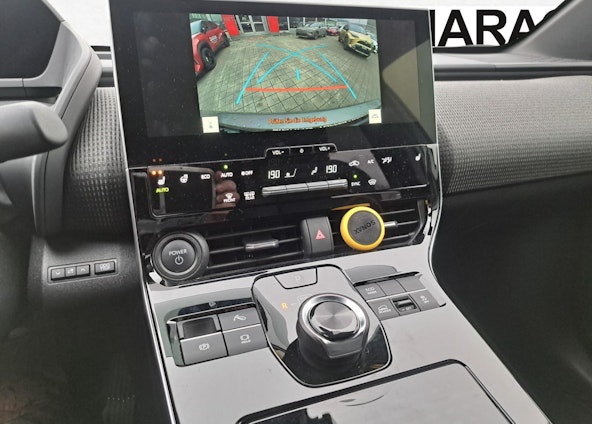 Vehicle image 13 Vehicle image 13