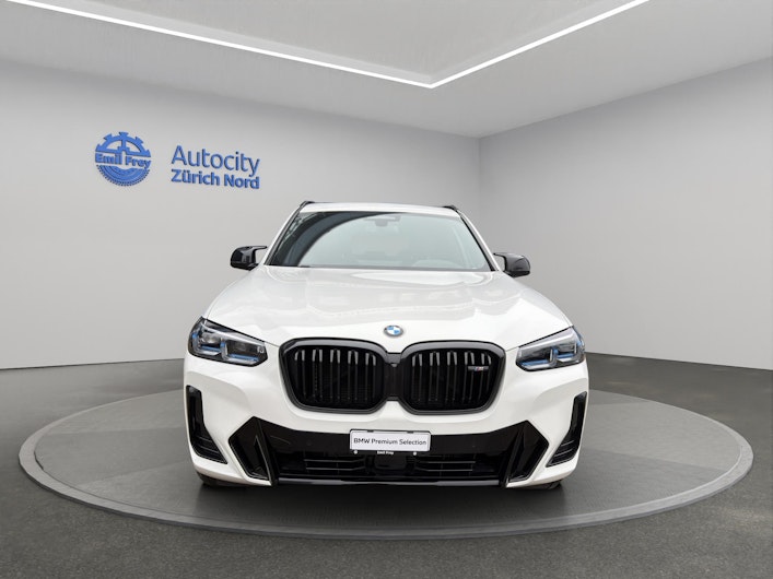 Vehicle image BMW X3