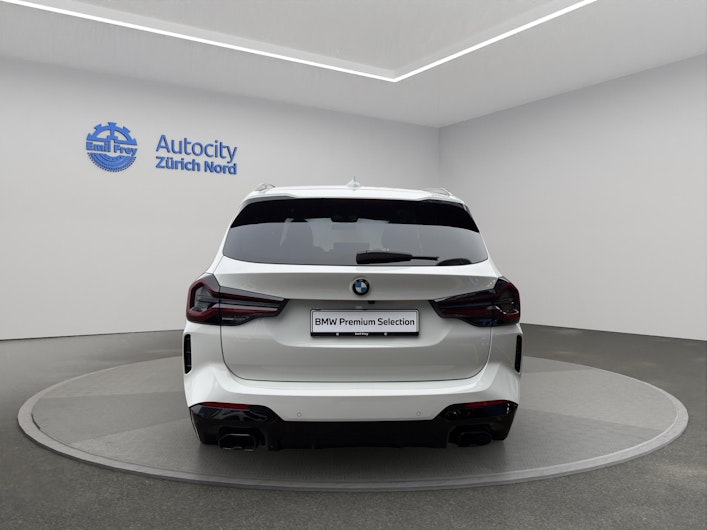 Vehicle image BMW X3