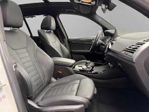 Vehicle image BMW X3 M40i