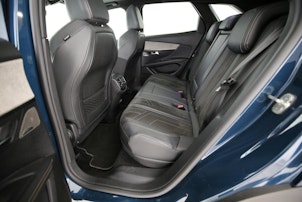 Vehicle image PEUGEOT 3008 1.6 Plug-in Hybrid4 GT Pack