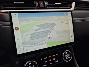 Fahrzeugbild JAGUAR F-Pace 3.0 I6 R-Dynamic SE AWD