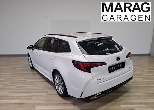 Vehicle image 6 Vehicle image 6