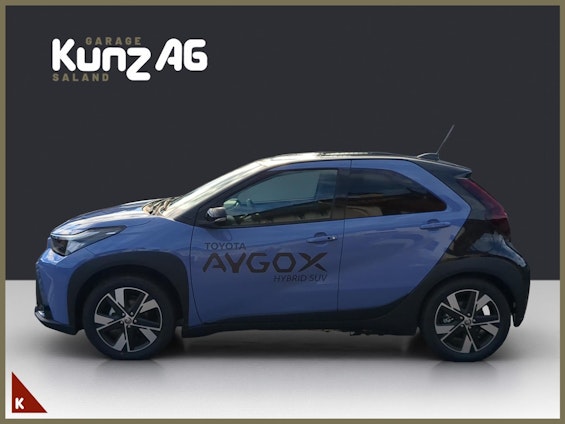 Vehicle image 2 Vehicle image 2