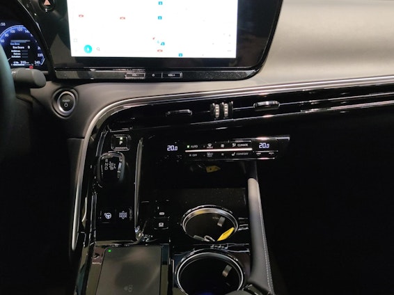 Vehicle image 13 Vehicle image 13