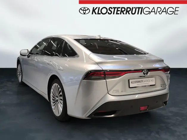Toyota Mirai Fuel Cell Platinum