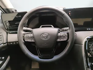 Toyota Mirai Fuel Cell Platinum