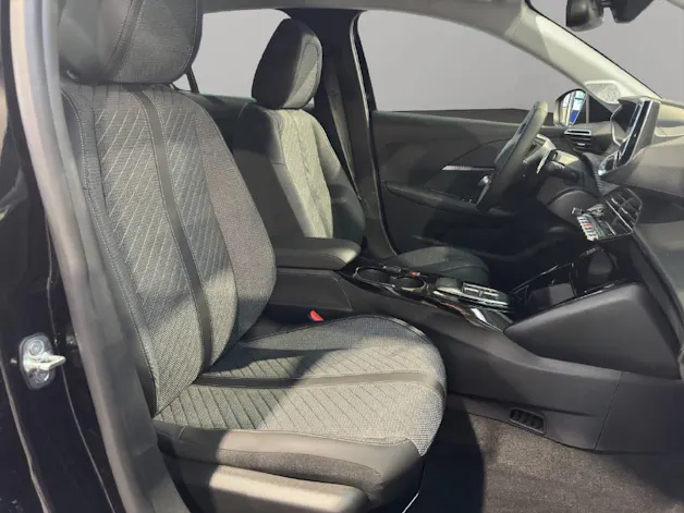 Peugeot 208 1.2 Hybrid Allure Premium