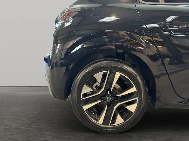 Peugeot 208 1.2 Hybrid Allure Premium