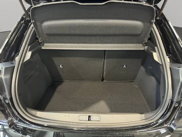 Peugeot 208 1.2 Hybrid Allure Premium
