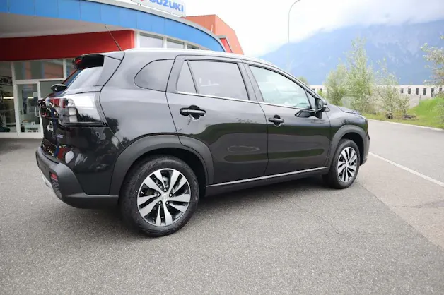 Suzuki S-Cross 1.4 T Compact Top Hybrid 4x4