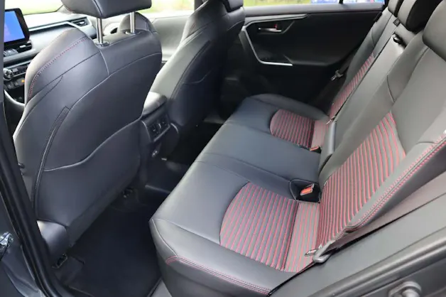 Suzuki Across 2.5 PHEV Compact Top 4x4