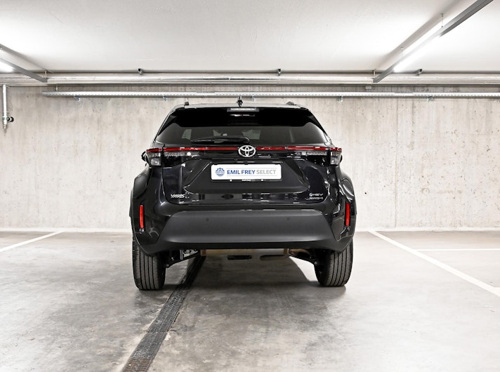 Vehicle image TOYOTA YARIS CROSS