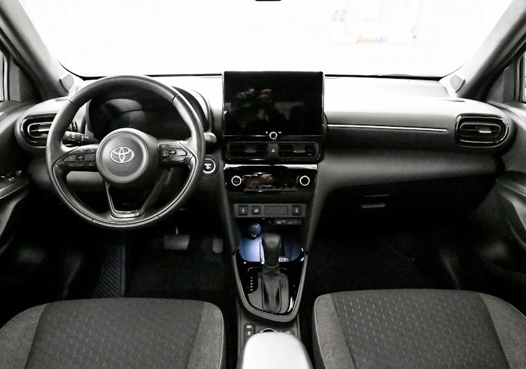 Vehicle image TOYOTA YARIS CROSS