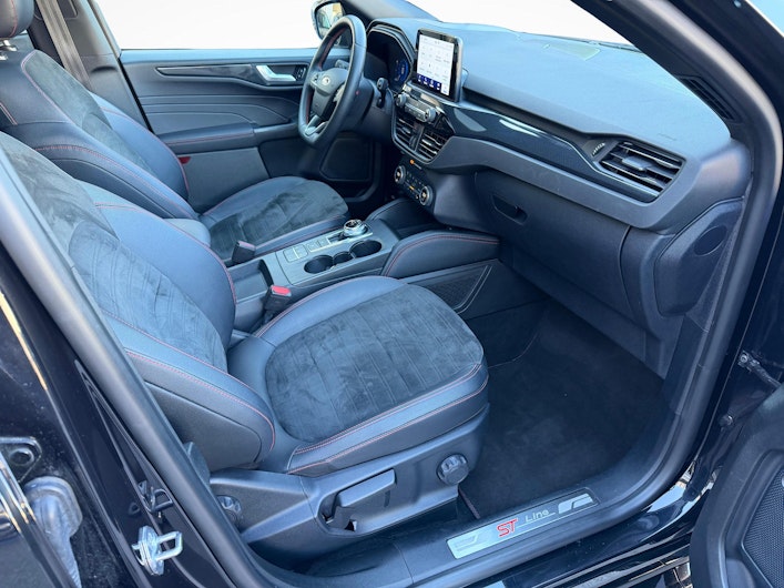 Vehicle image FORD KUGA