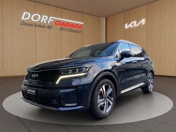 First vehicle image First vehicle image