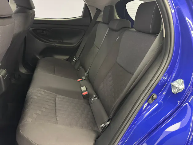 Toyota Yaris 1.5 VVT-i HSD Trend