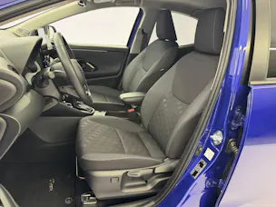 Toyota Yaris 1.5 VVT-i HSD Trend
