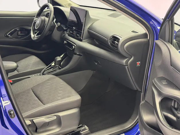 Toyota Yaris 1.5 VVT-i HSD Trend