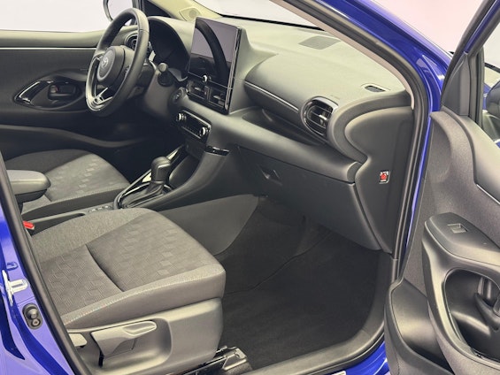 Vehicle image 7 Vehicle image 7