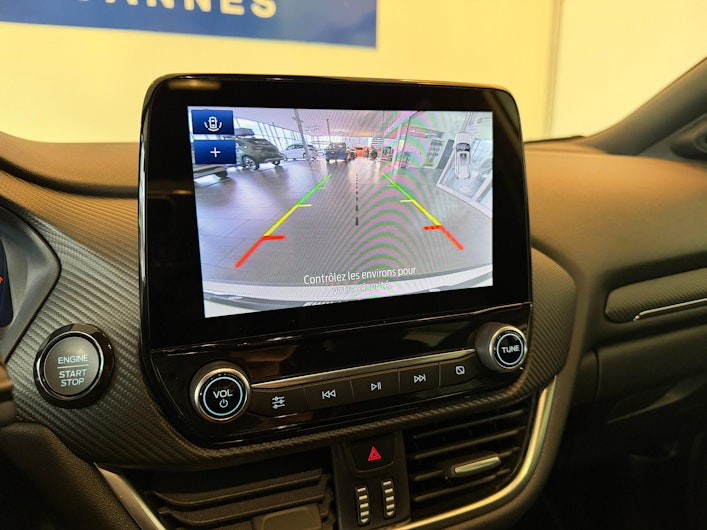 Vehicle image FORD PUMA