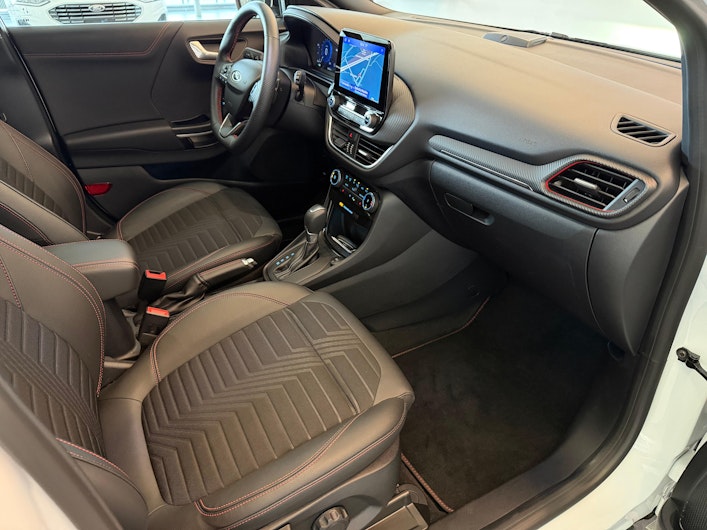 Vehicle image FORD PUMA