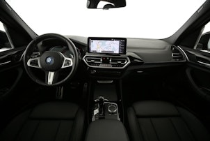 Vehicle image BMW X3 30e xDrive SAG