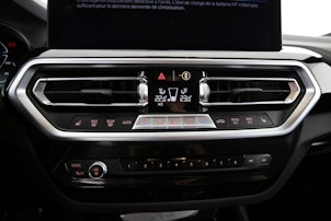 Vehicle image BMW X3 30e xDrive SAG