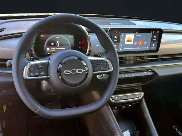 Rover Fiat 600 1.2 Hybrid 145 Cult