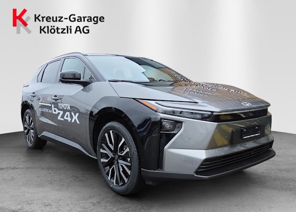 First vehicle image First vehicle image