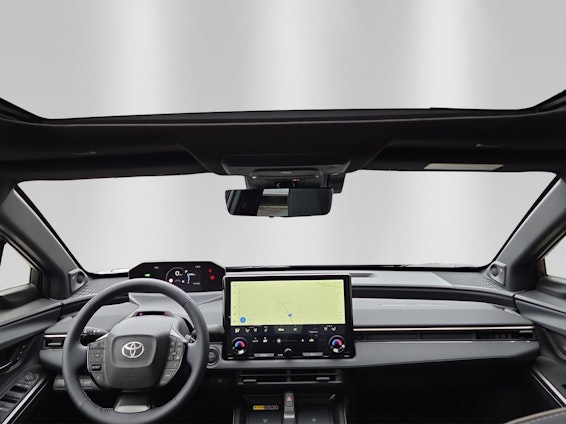 Vehicle image 16 Vehicle image 16