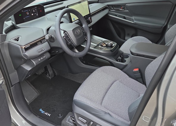 Vehicle image 11 Vehicle image 11