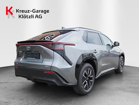 Vehicle image 2 Vehicle image 2