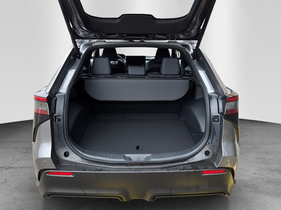 Vehicle image 9 Vehicle image 9