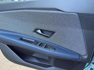 Renault R4 E-Tech Comfort Range techno
