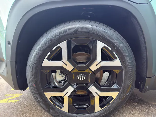 Renault R4 E-Tech Comfort Range techno
