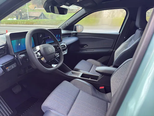 Renault R4 E-Tech Comfort Range techno