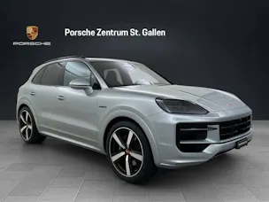 Porsche Cayenne E-Hybrid Black Edition