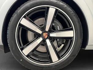 Porsche Cayenne E-Hybrid Black Edition