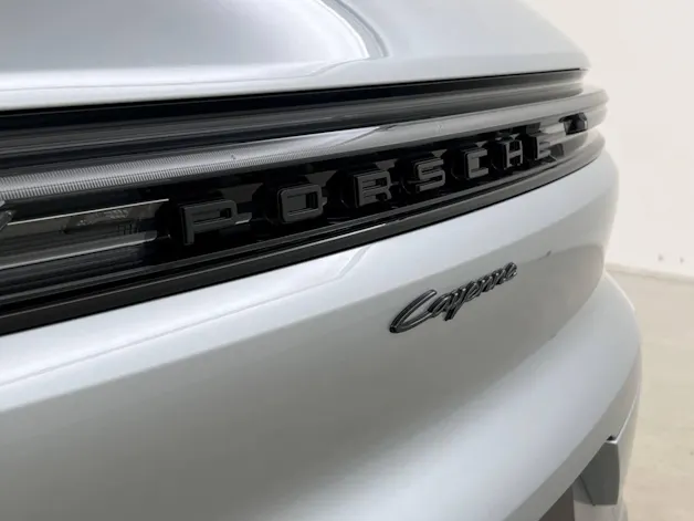 Porsche Cayenne E-Hybrid Black Edition