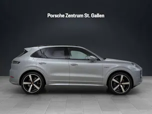 PORSCHE Cayenne E-Hybrid Black Edition