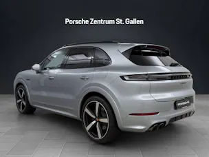 PORSCHE Cayenne E-Hybrid Black Edition