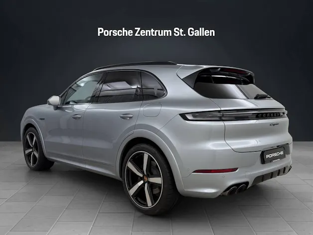 PORSCHE Cayenne E-Hybrid Black Edition