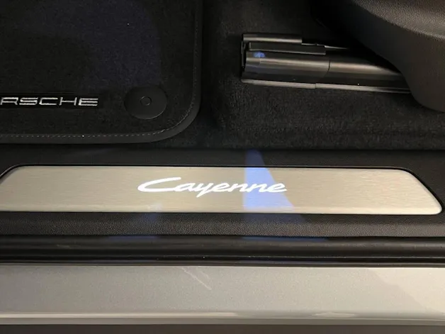 Porsche Cayenne E-Hybrid Black Edition