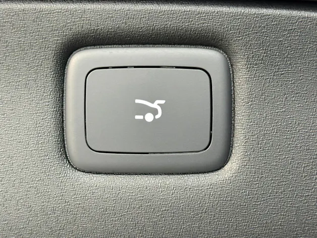 MG IM5 100kWh Performance 19