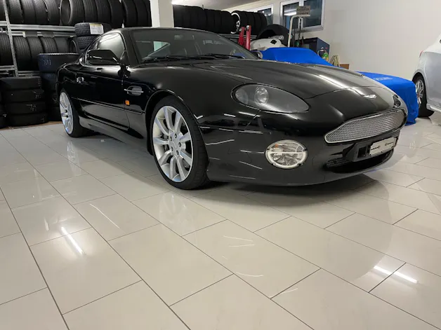 Aston Martin DB7 Vantage
