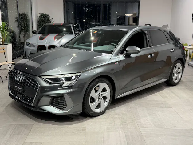 Audi A3 Sportback 35 TFSI S line Attraction S-tronic