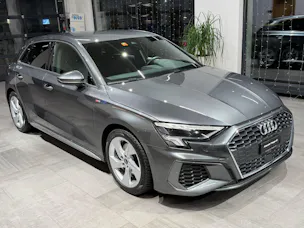 AUDI A3 Sportback 35 TFSI S line Attraction S-tronic